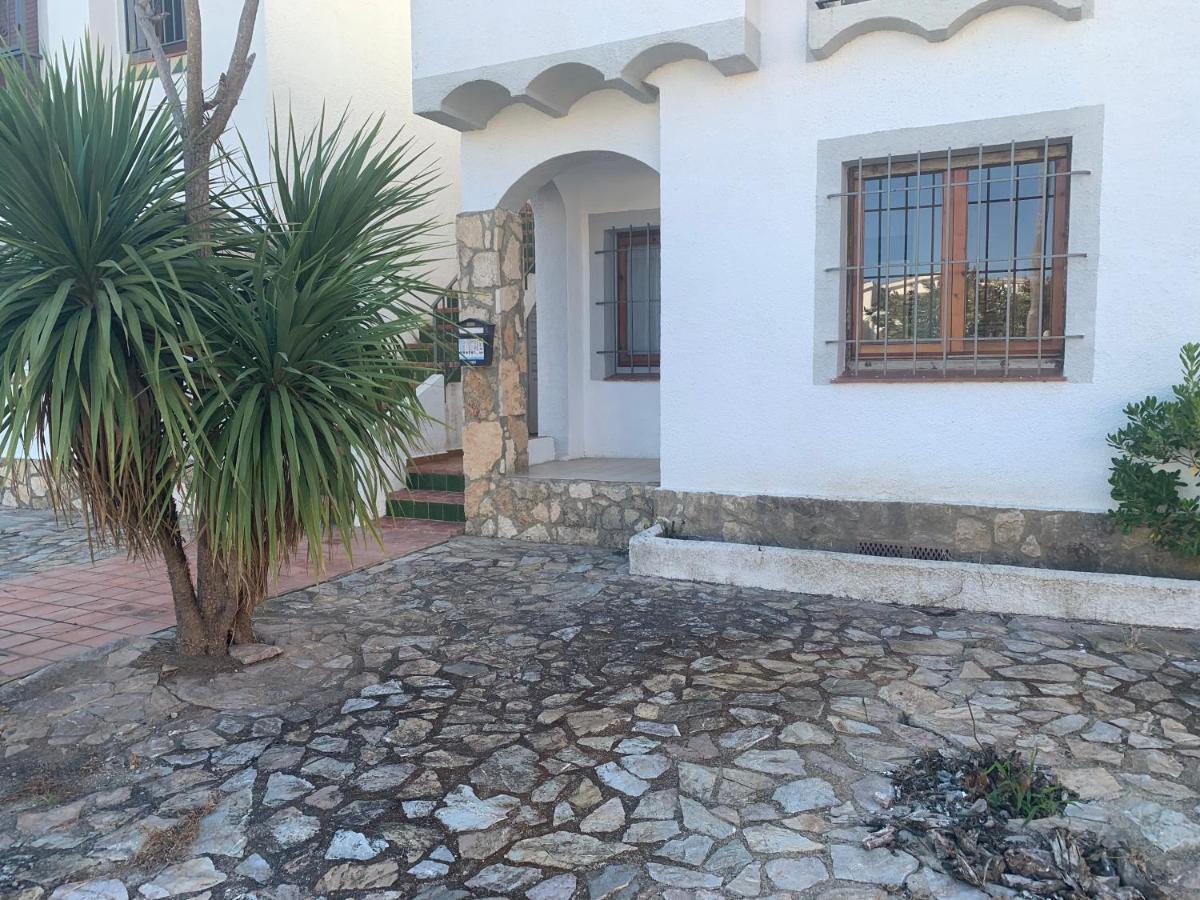 Badia Beach- Empuriabrava Kültér fotó